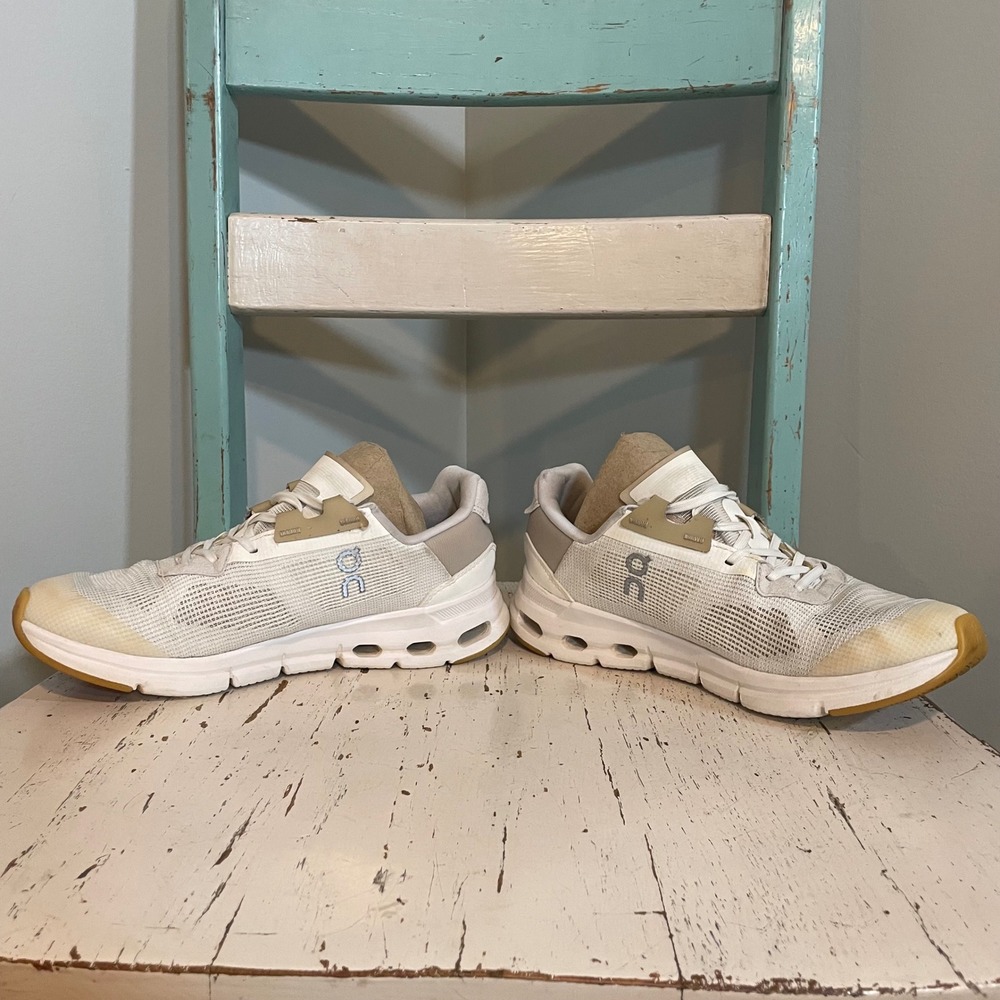 On Cloudrift White Sand Gum Women Size 6.5 Sneakers Shoes 87.98261 Running - Picture 6 of 9